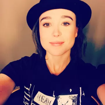 Ellen Page hollywood actress 7