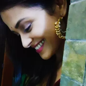 Deepti Shrikant Devi Marathi Film Actress 29