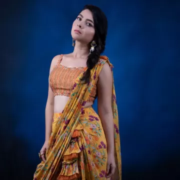 Sonalee Kulkarni marathi actress 36