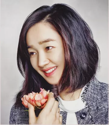 Park Soo ae South korean actress 9