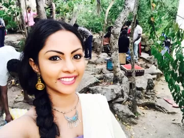 Shalani Tharaka Shri Lankan Actress 24