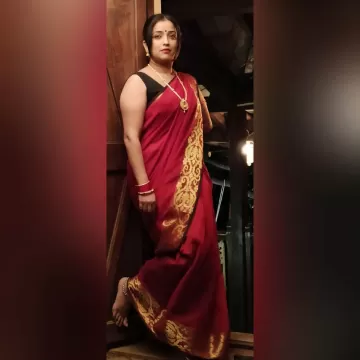 Apurva Nemlekar Marathi actress images 215