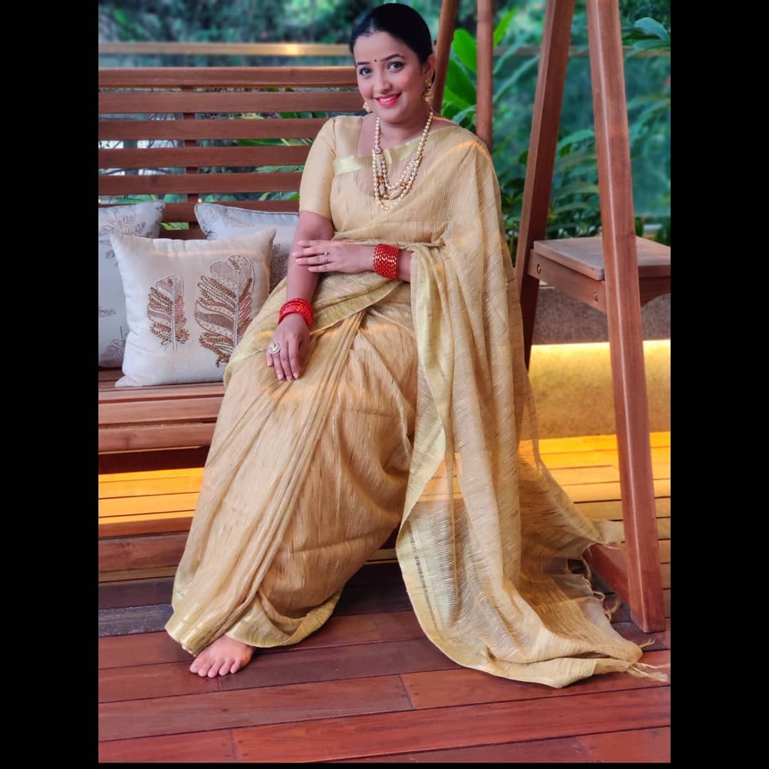 Apurva Nemlekar Marathi actress images 141
