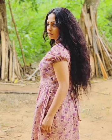 Shalani Tharaka Shri Lankan Actress 295