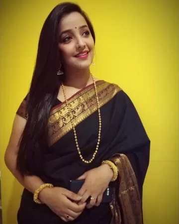 Apurva Nemlekar Marathi actress images 40