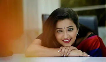 Apurva Nemlekar Marathi actress images 32