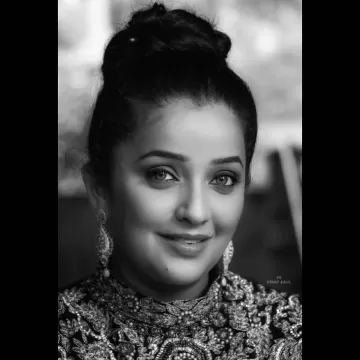 Apurva Nemlekar Marathi actress images 160