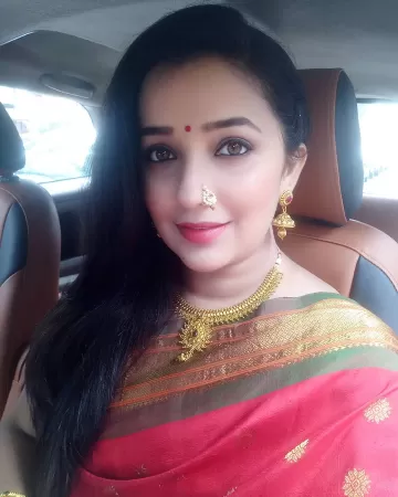 Apurva Nemlekar Marathi actress images 104