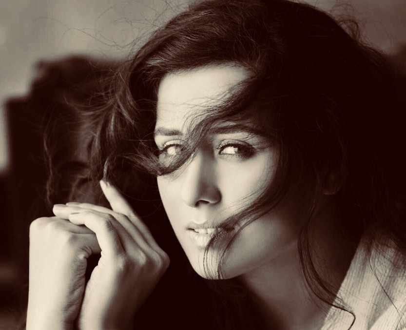 Tejaswini Lonari Marathi Film Actress 170