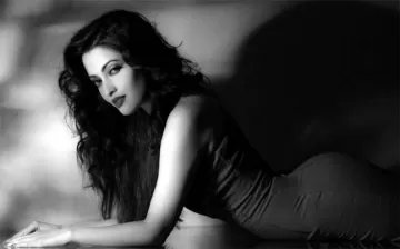 Riya Sen Bollywood Actress 144