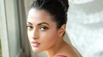 Riya Sen Bollywood Actress 151