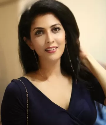 Madhavi Kulkarni marathi tv actress 36