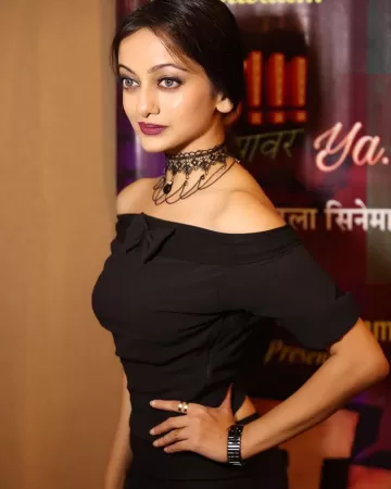 Manasi Naik marathi actress 14