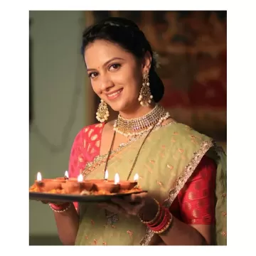 Tejashree Pradhan marathi actress 134