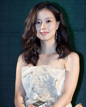 Moon Chae won South Korean actress 31