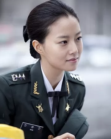 Moon Chae won South Korean actress 23