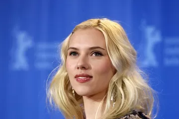 Scarlett Johansson 73