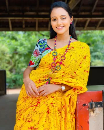 Dinakshie Priyasad shri lankan actress 42