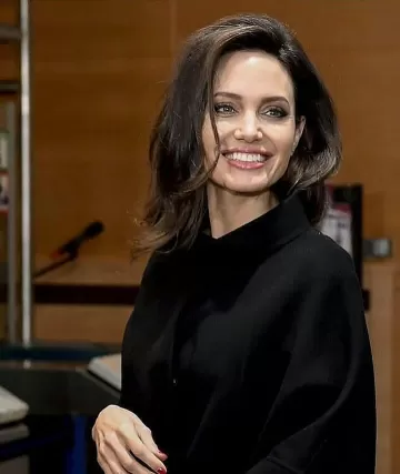 Angelina Jolie Hollywood actresss 47
