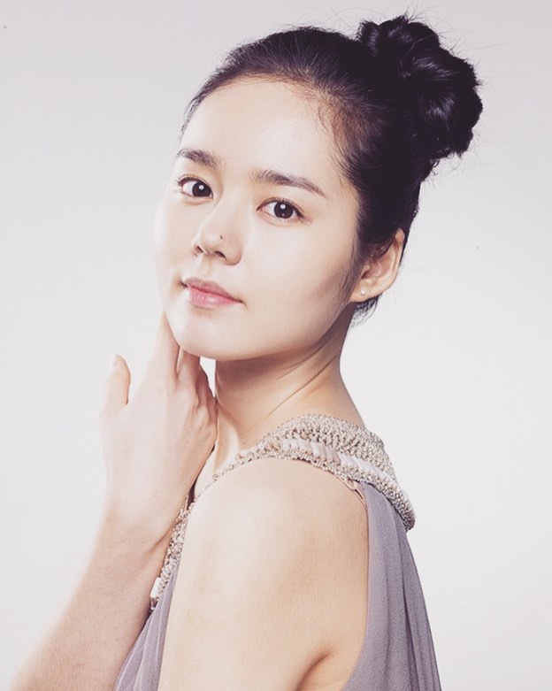 Han Ga in south korean actress 1