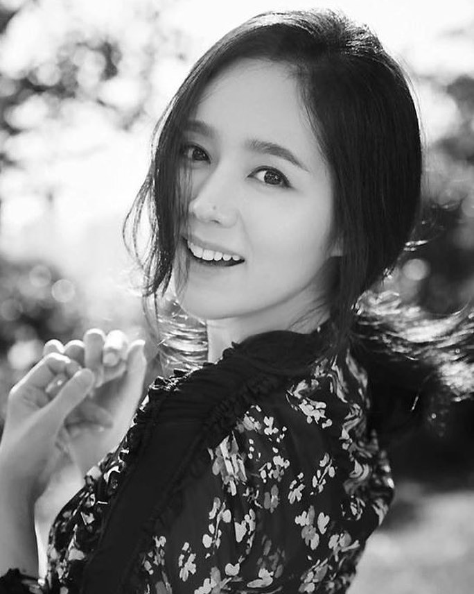 Han Ga in south korean actress 2