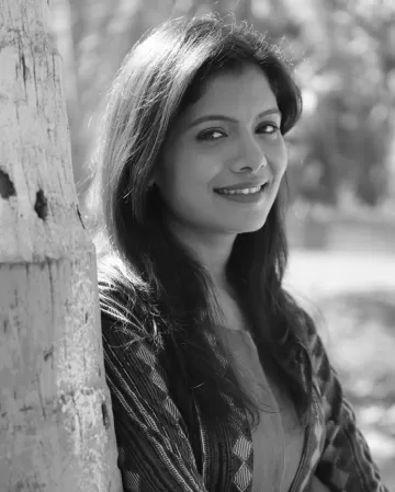 Suruchi Adarkar marathi actress 18