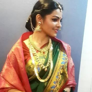 Aarya Ambekar marathi actress 2