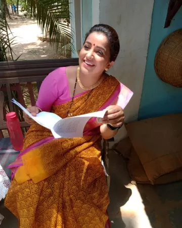 Apurva Nemlekar marathi actress 30