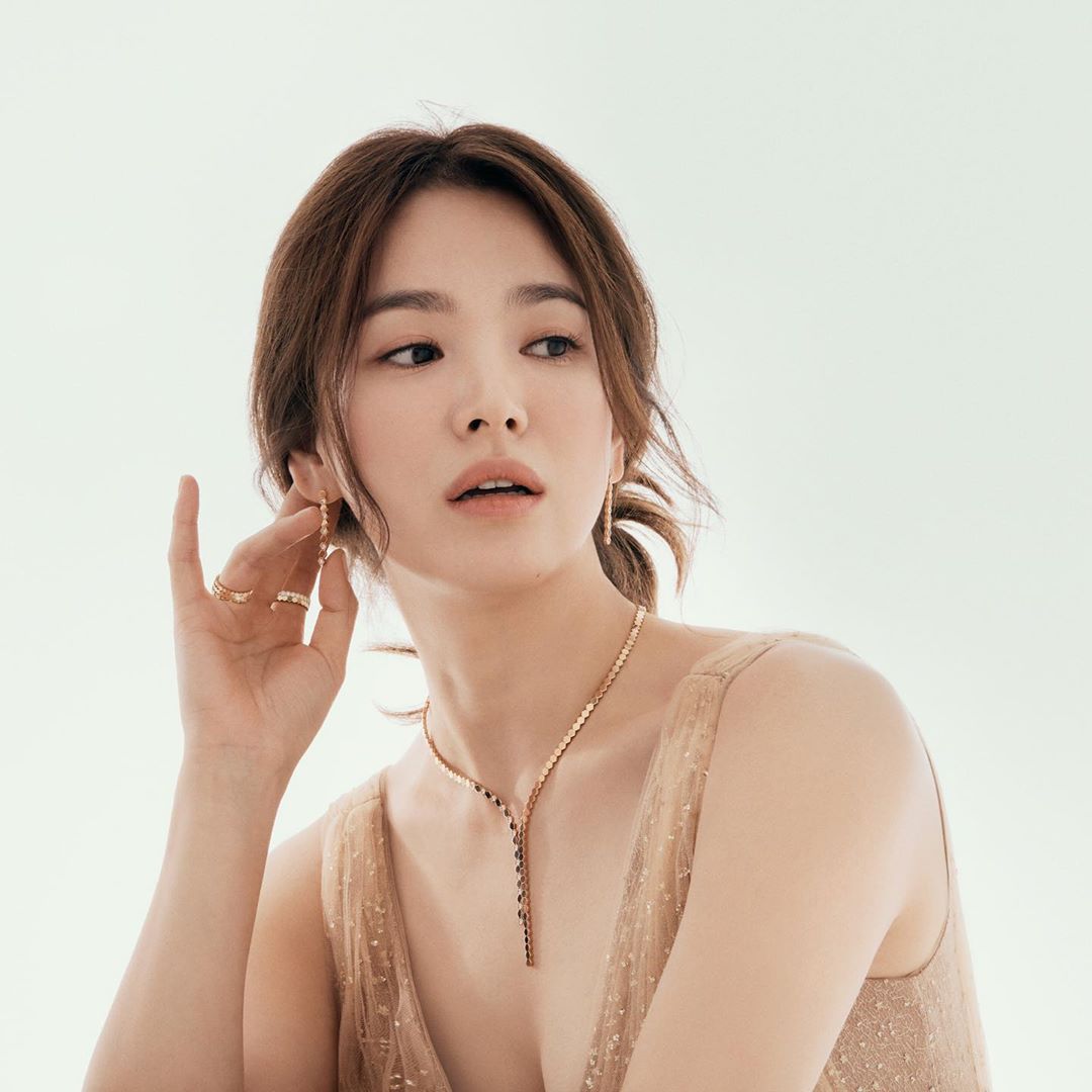 Song Hye kyo South korean actress 24