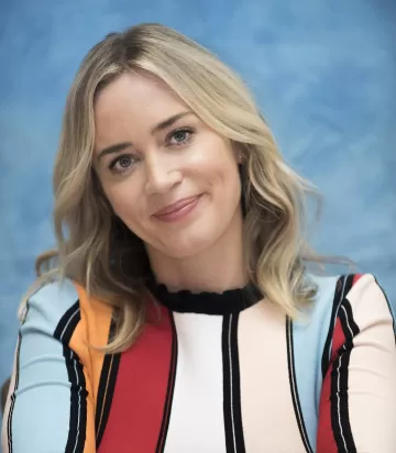 Emily Blunt Hollywood actress 44