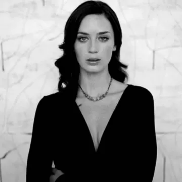 Emily Blunt Hollywood actress 1