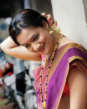 Spruha Joshi Marathi Film Actress 172