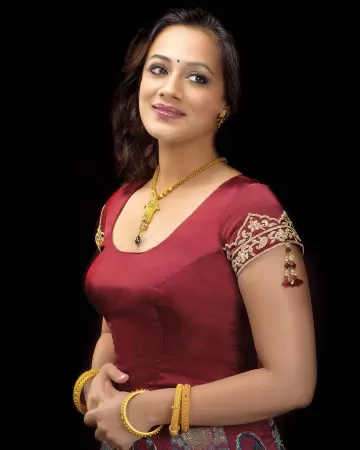 Spruha Joshi Marathi Film Actress 69