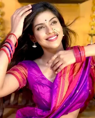 Swarda Thigale Marathi Tv Actress 179
