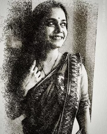 Hemangi Kavi Marathi Film Actress 83