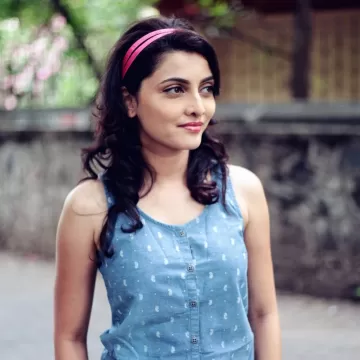 Poorvi Bhave Marathi tv Actress 6