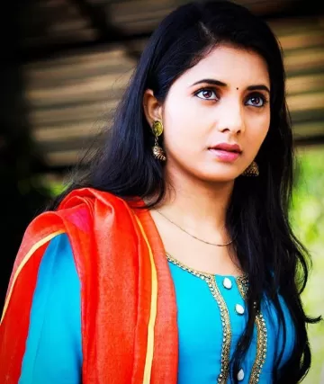 Sayali Sanjeev marathi actress 8