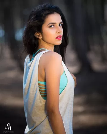 Mitali Mayekar marathi actress 3