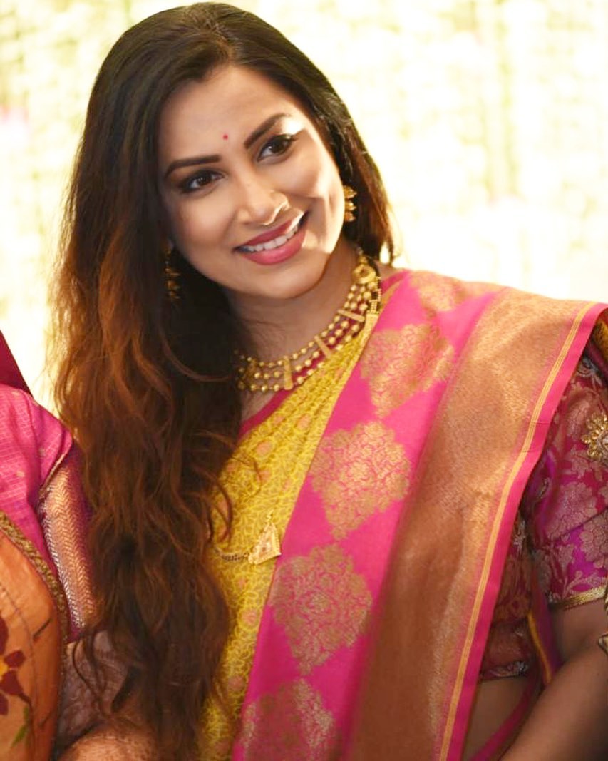 29 08 2019 8431 kranti redkar marathi actress (5)
