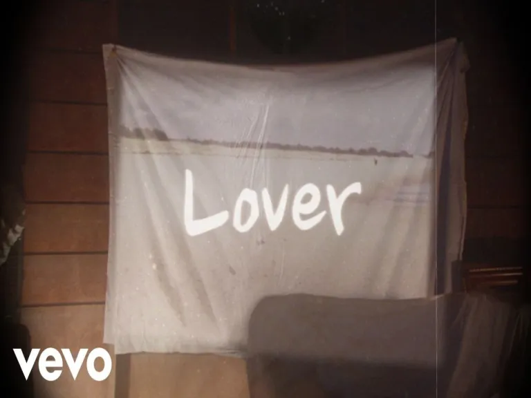 Taylor Swift - Lover (Official  ) Lyrics