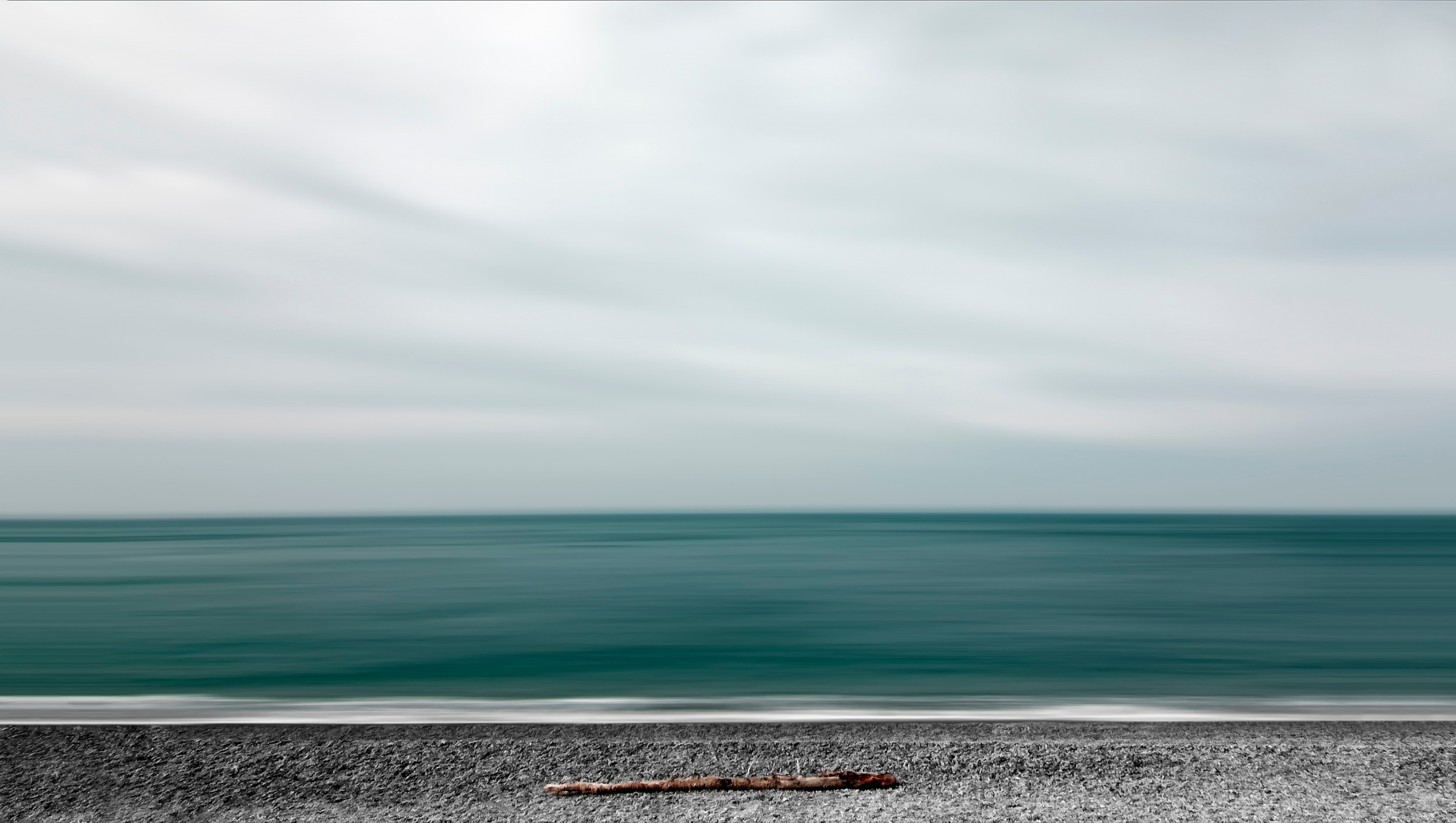 sea shore minimalism