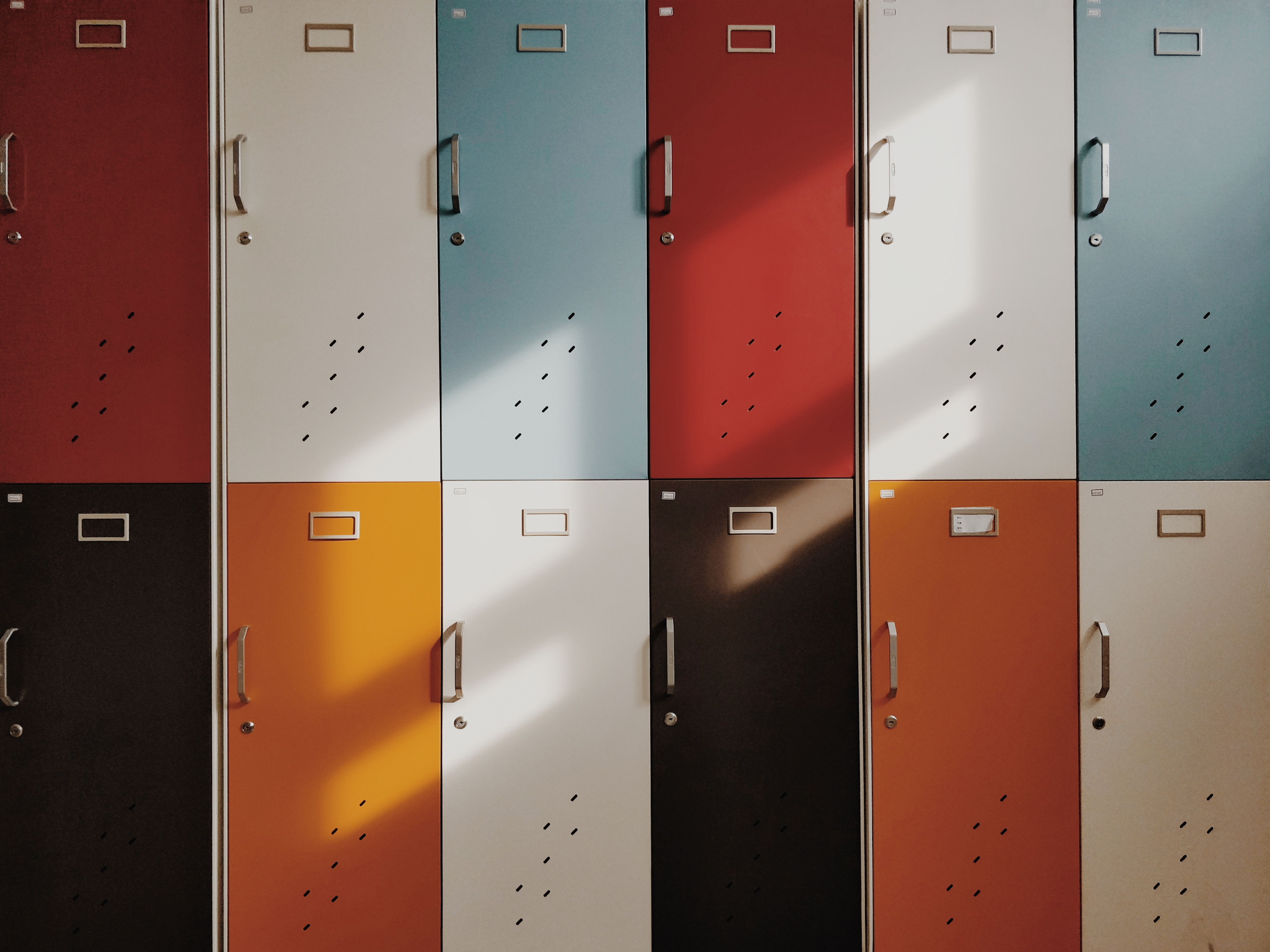 doors lockers retro